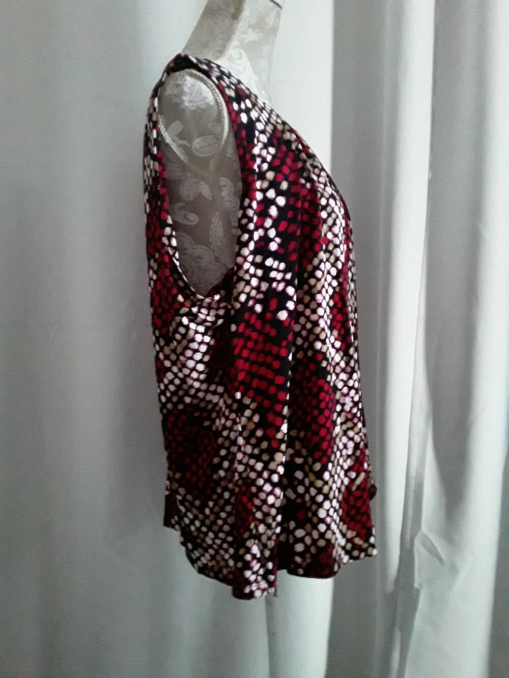New Calvin Klein lovely, pleated neckline top size 2XL - Picture 7 of 10